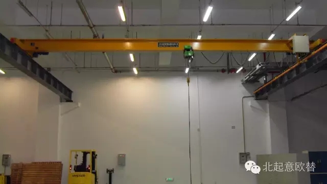 LDA 電動(dòng)單梁起重機(jī)